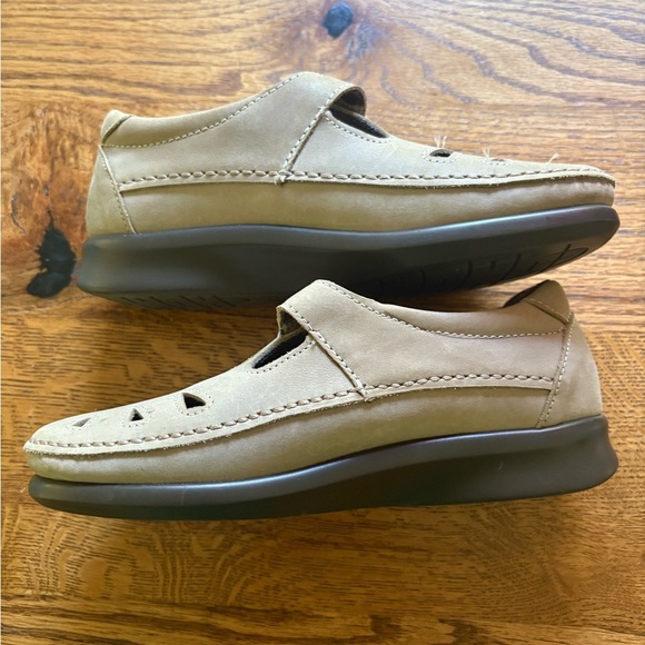 SAS Roamer Slip-on Loafer in Sage- Women’s size 4.5 medium - Picture 4 of 9